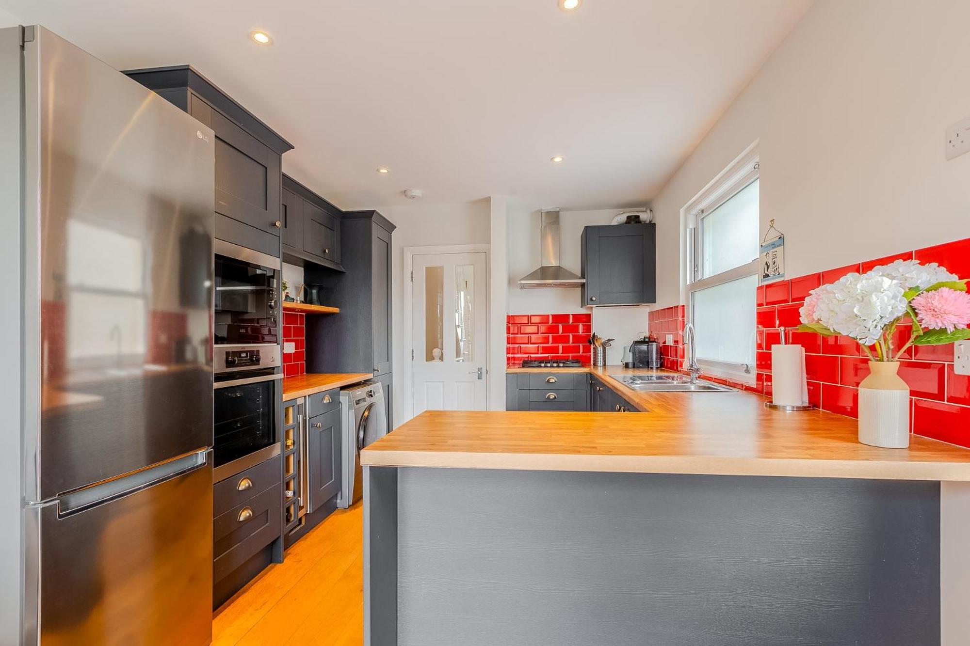 Amazing 3br Near Wimbledon Park & Tube Londra